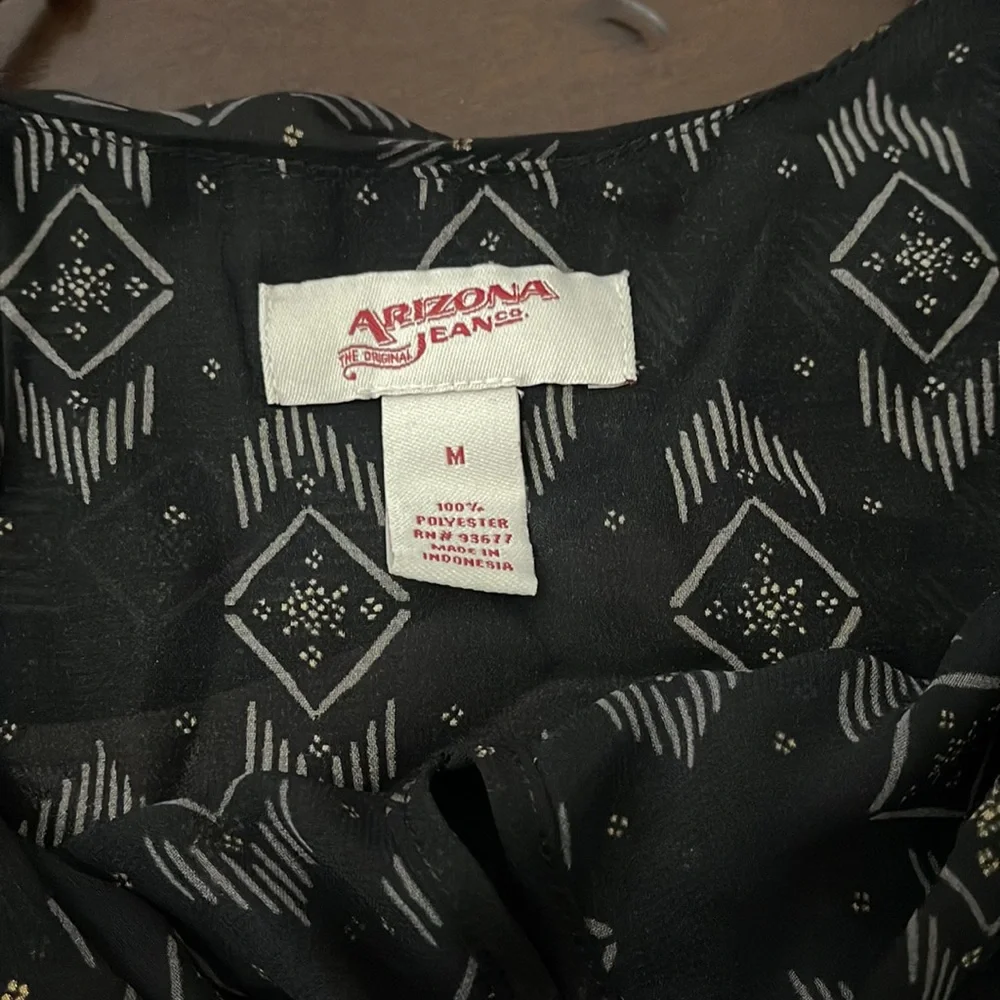 Patterned Top - Picture 5 of 5